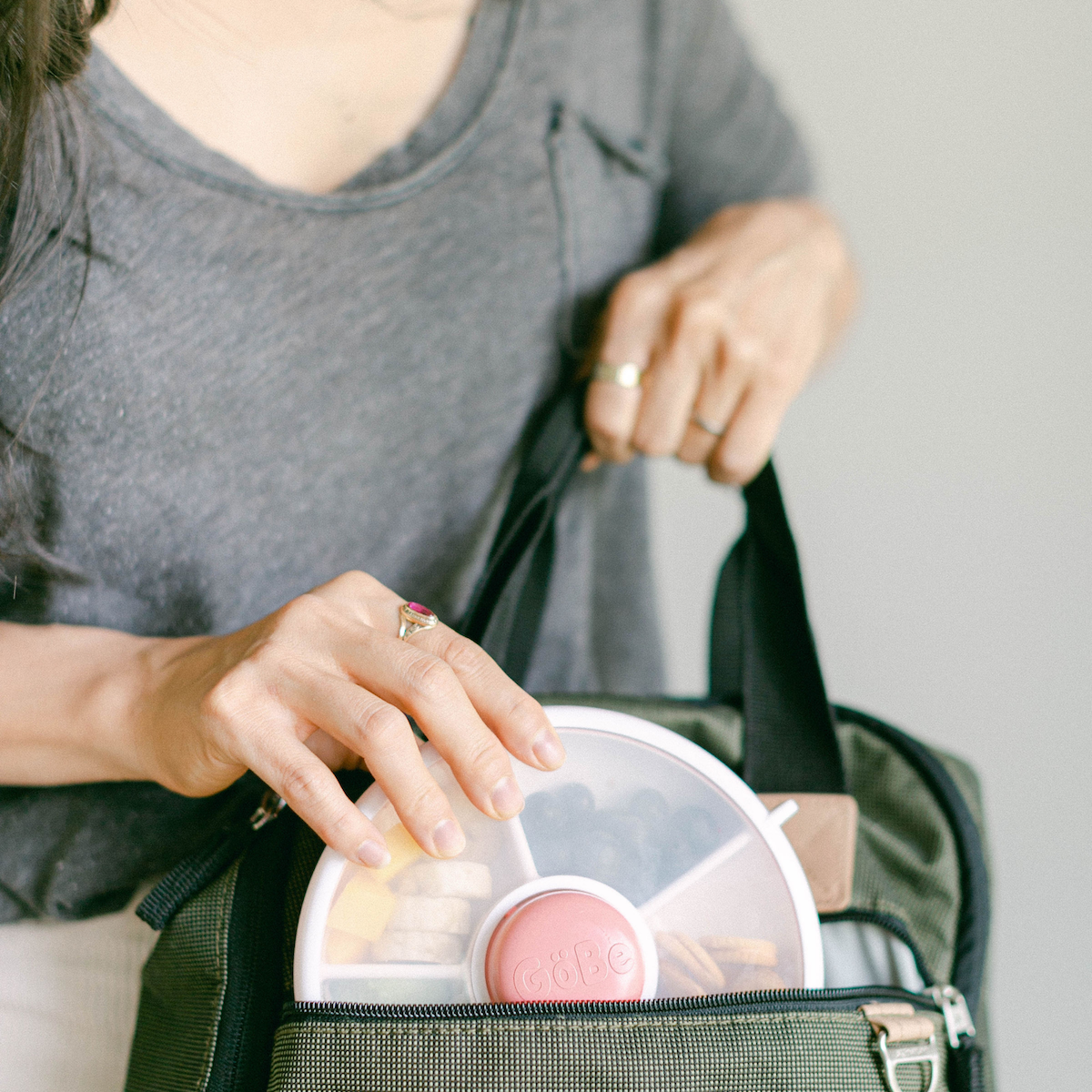 Small Snack Spinner Flip - Travel Snack Box